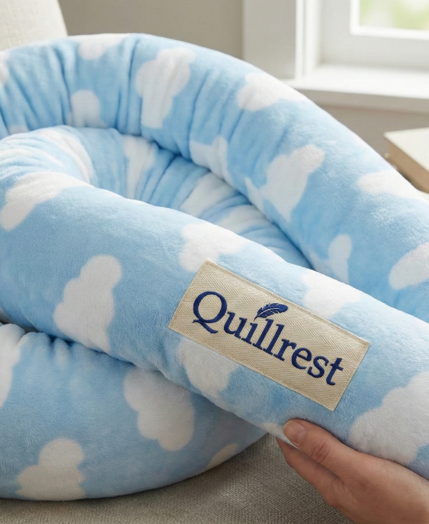 CloudWrap – Snake-Shaped Neck Pillow